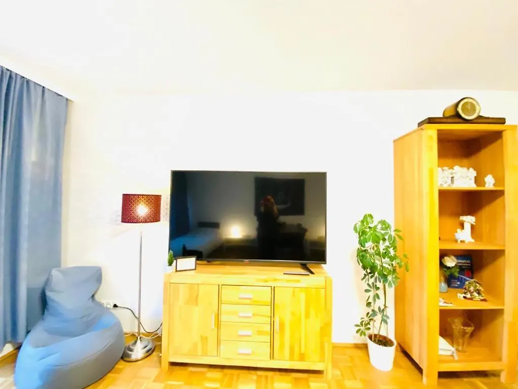 Hannovermesseapartment 2 Bedroom, Balcony With Garden View Γερμανία
